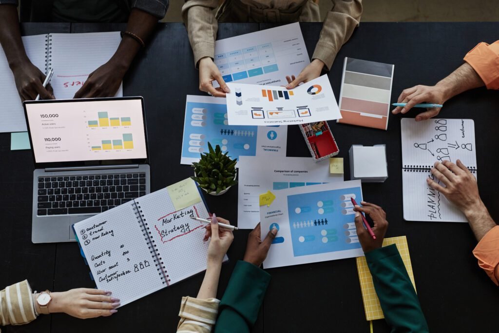 What I Wish Every Founder Knew Before Hiring a Fractional CMO
