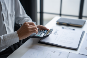 outcome-based pricing for fractional executives