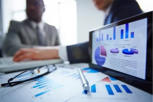 Illustration: Track Every Business Expense Like a Pro