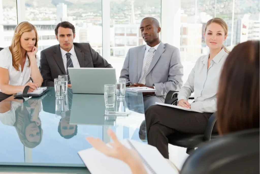 Illustration: 5 Reasons Most Fractionals Don’t Get Hired